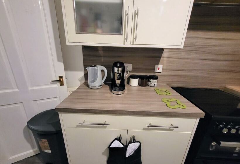 Stay Sleep Rest   Park Road