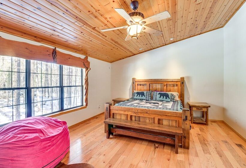 Stunning Pinetop Lakeside Cabin: Ski, Golf, Hike!
