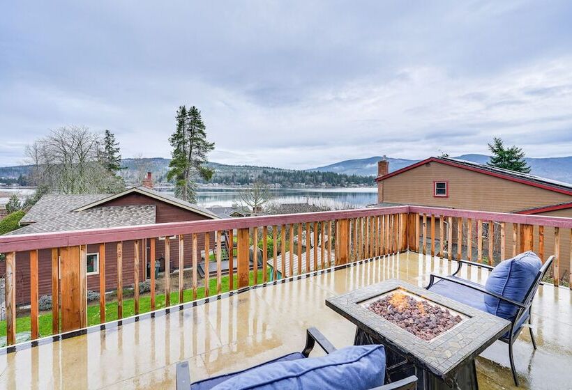 Stylish Bellingham Home W/ Lake + Mountain Views!