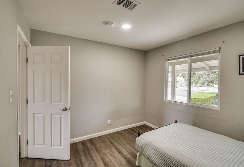 Stylish San Jose Retreat   7 Mi To Downtown