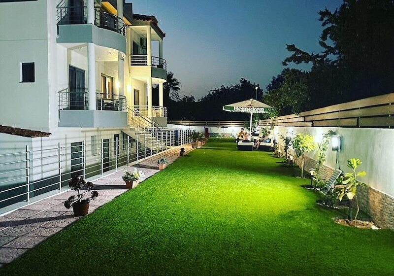 Sun Day Apartments Free Airport Transfer