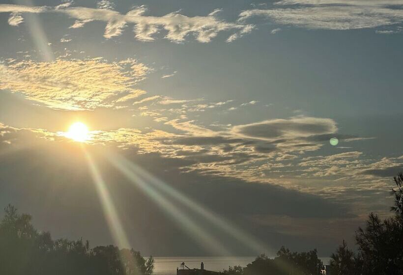 Sun Day Apartments Free Airport Transfer