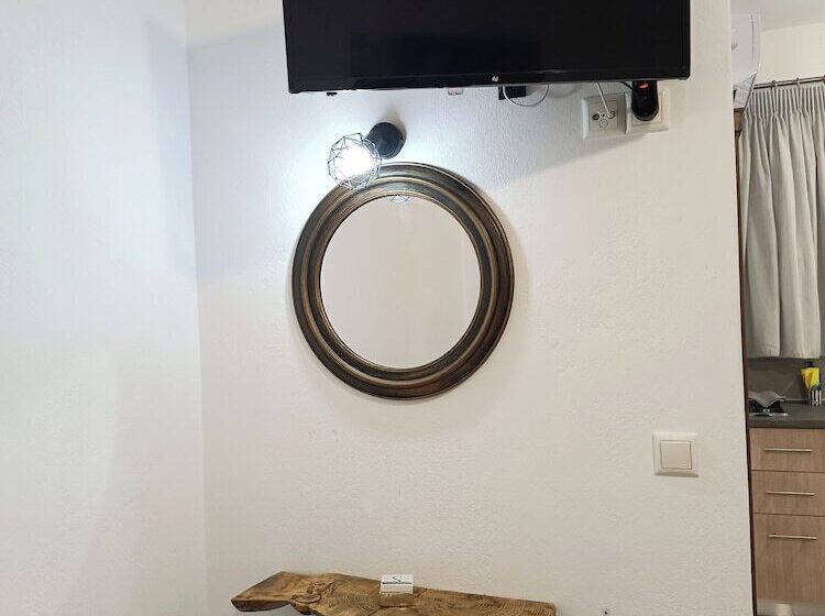 Sun Day Apartments Free Airport Transfer