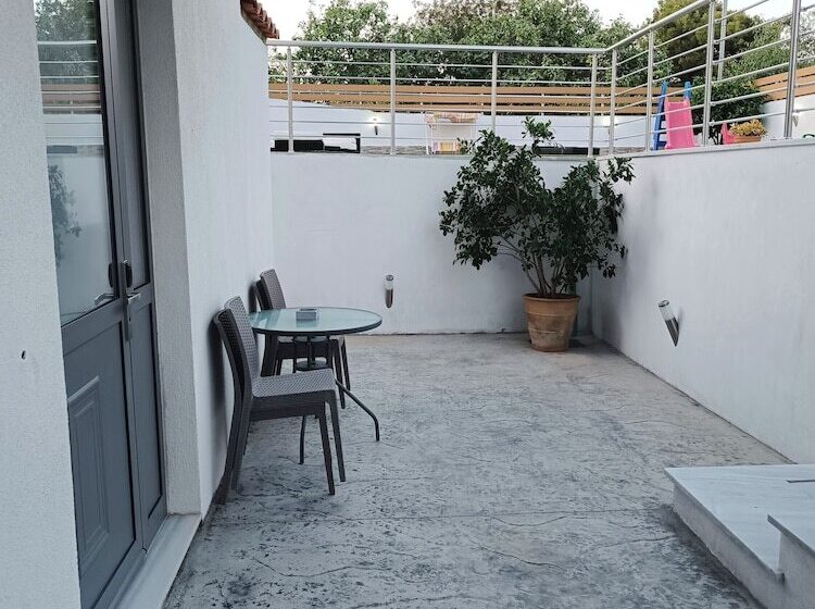 Sun Day Apartments Free Airport Transfer