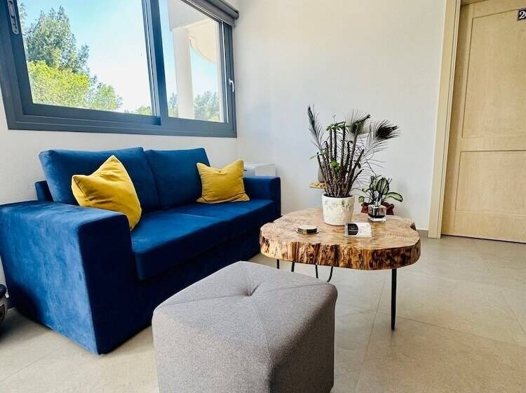 Sun Day Apartments Free Airport Transfer