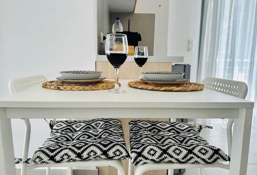 Sun Day Apartments Free Airport Transfer