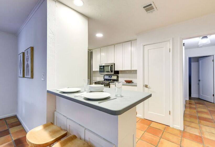 Sunny Gainesville Home ~ Half Mi To Uf Campus!