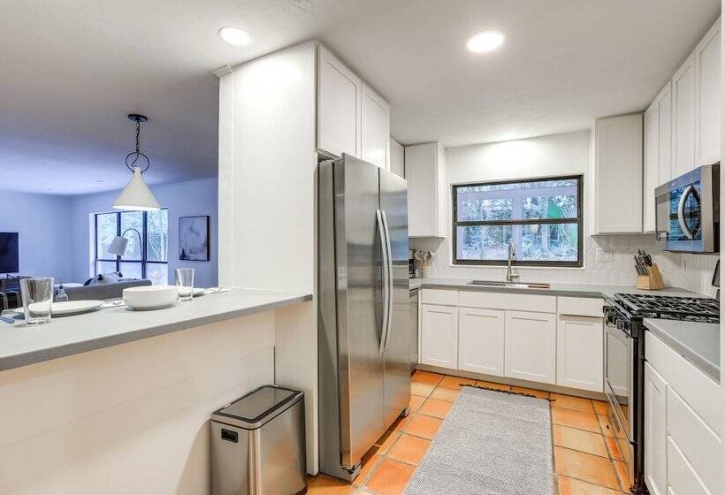 Sunny Gainesville Home ~ Half Mi To Uf Campus!