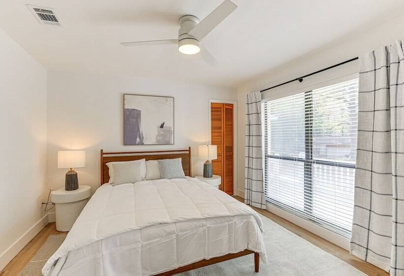 Sunny Gainesville Home ~ Half Mi To Uf Campus!