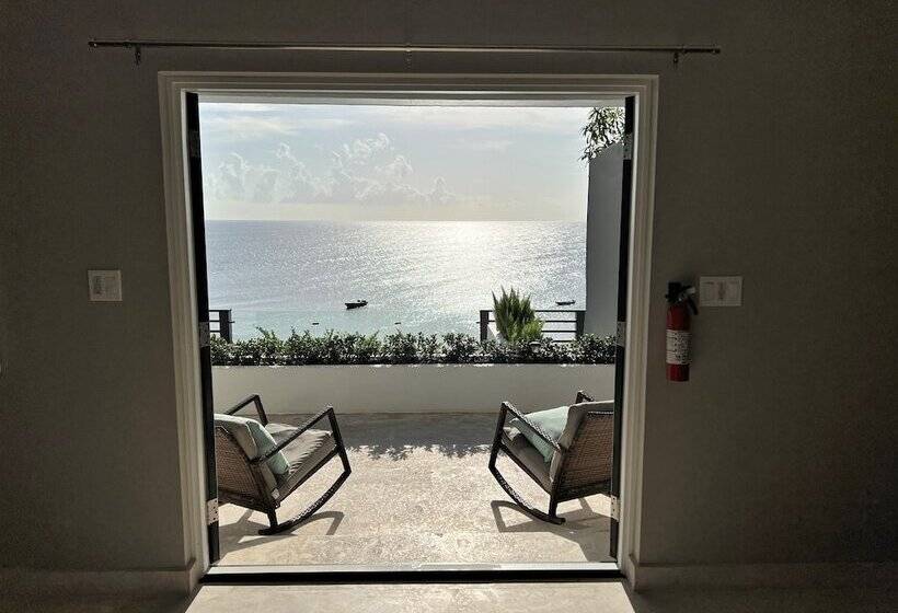 Sunset Reef St.kitts