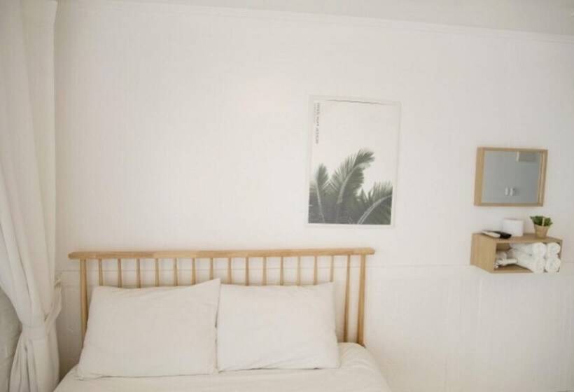 Taean Sharon Pension