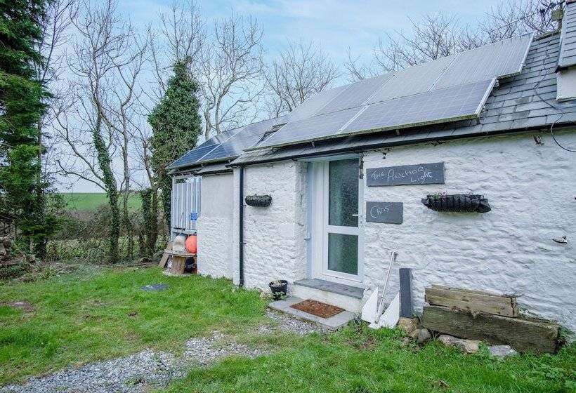 The Anchor Light   1 Bed   Freshwest Beach Retreat