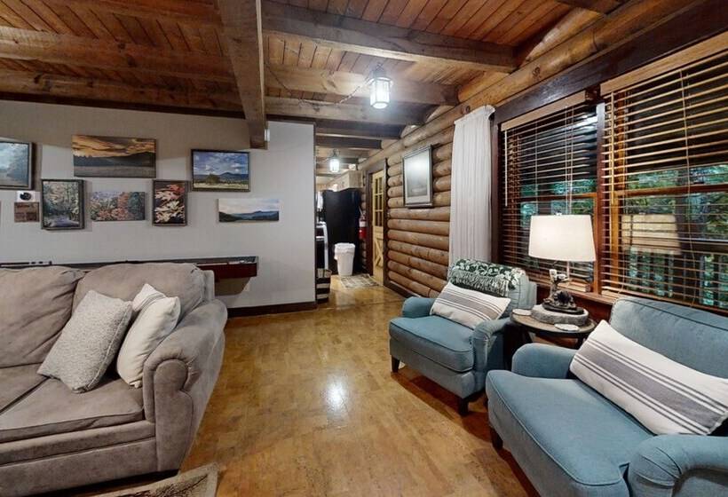 Three Bears Of Gatlinburg