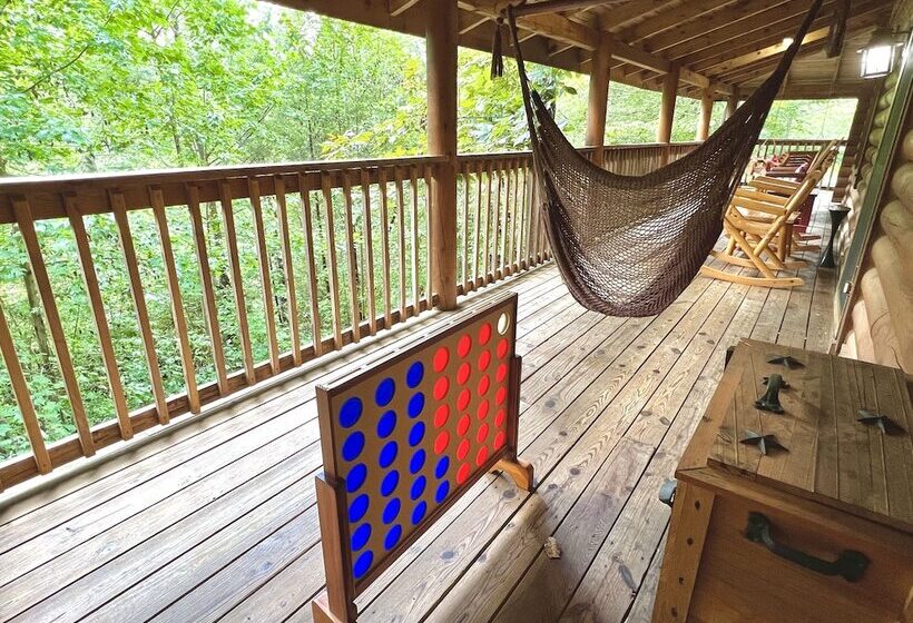 Three Bears Of Gatlinburg