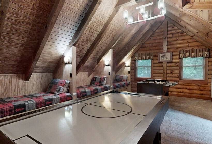 Three Bears Of Gatlinburg