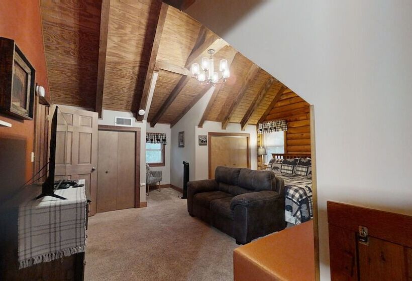 Three Bears Of Gatlinburg