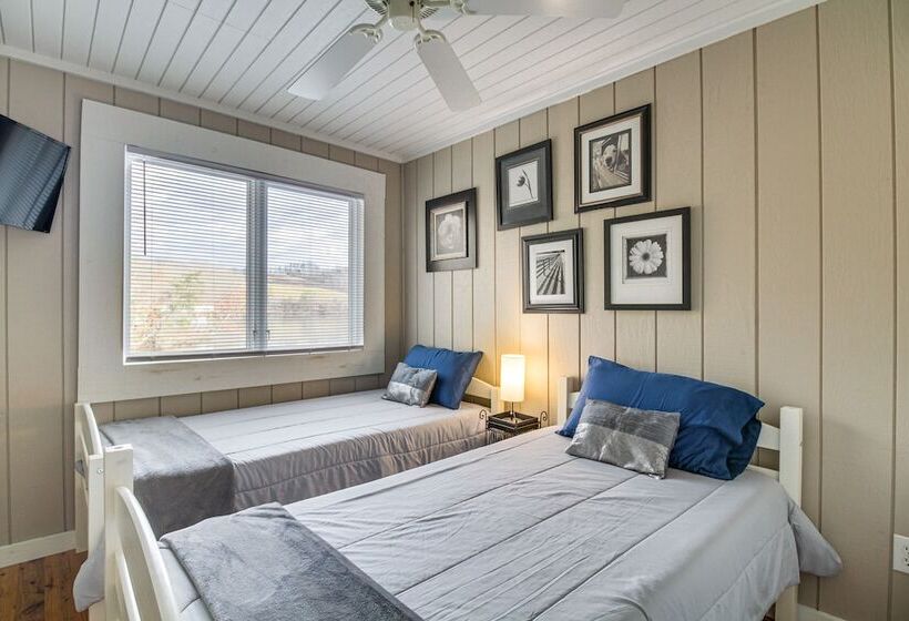 Unique Smith Mountain Lake Home Over Water W/ Dock