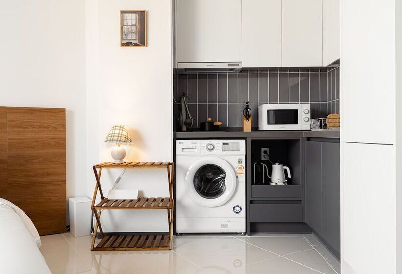 Urban Stay Busan City Hall