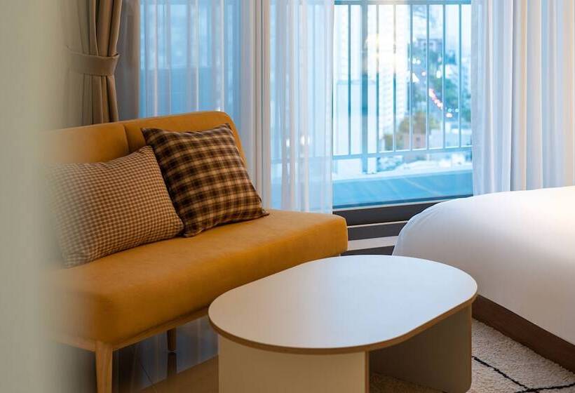 Urban Stay Busan City Hall