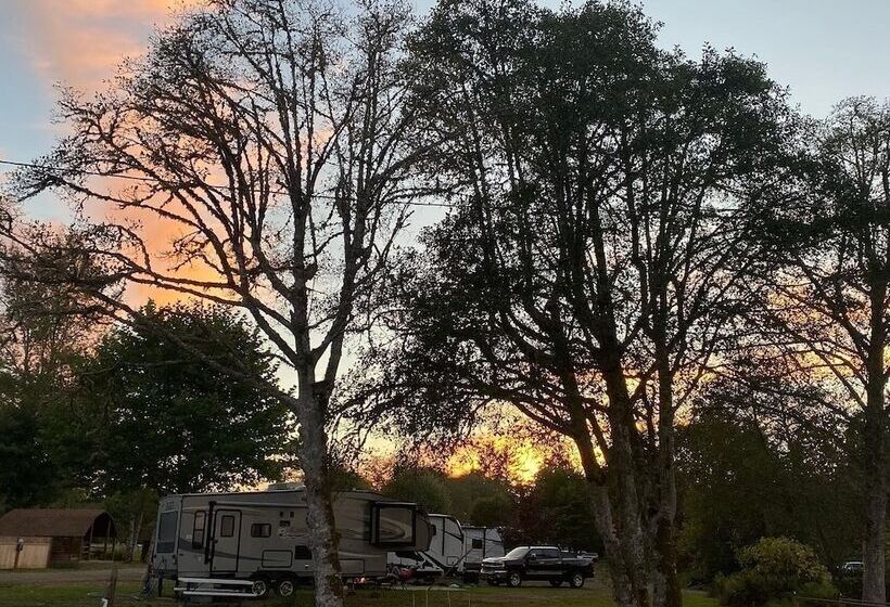 Wallicut River Rv Resort & Cabins