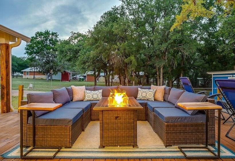 Waterfront Gordon Retreat W/ Hot Tub & Boat Dock!