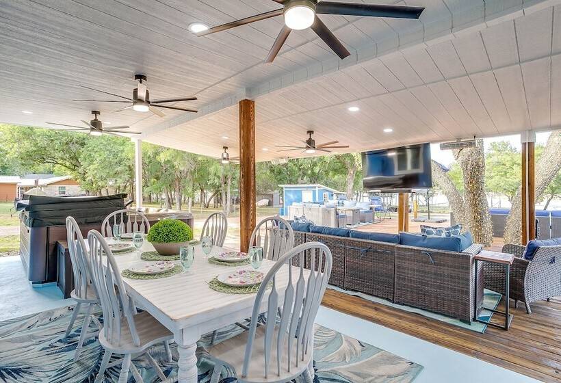 Waterfront Gordon Retreat W/ Hot Tub & Boat Dock!
