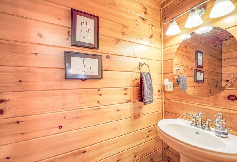 Waterfront Watauga Lake Home W/ Private Dock!