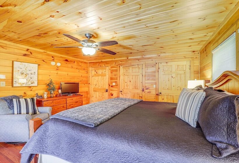 Waterfront Watauga Lake Home W/ Private Dock!