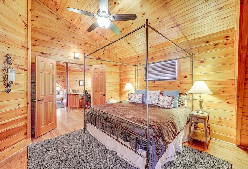 Waterfront Watauga Lake Home W/ Private Dock!