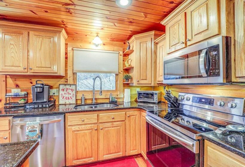 Waterfront Watauga Lake Home W/ Private Dock!