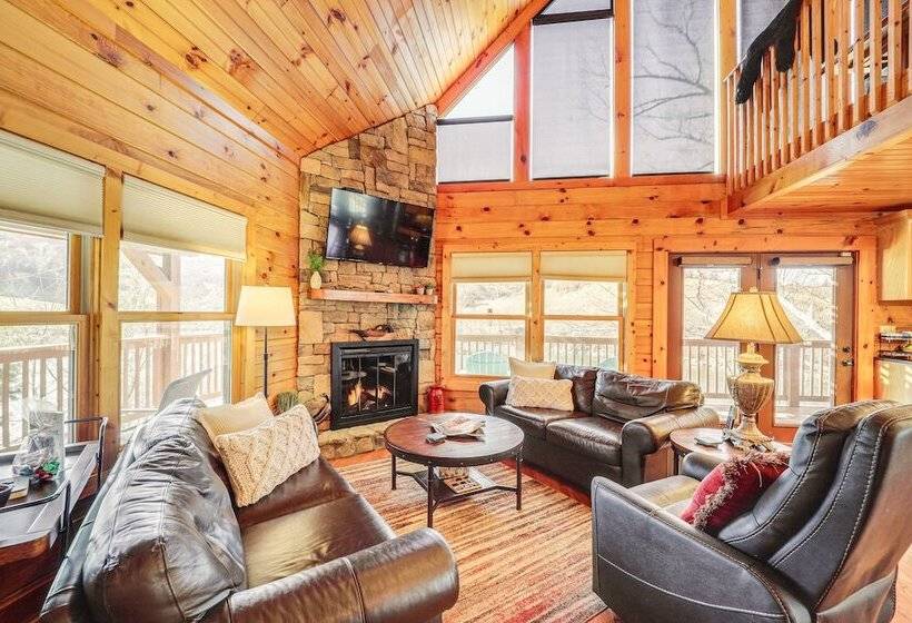 Waterfront Watauga Lake Home W/ Private Dock!