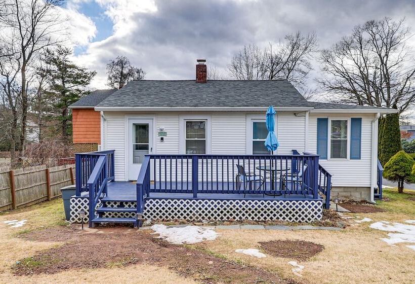 Wolcott Home W/ Deck: Near Connecticut Attractions