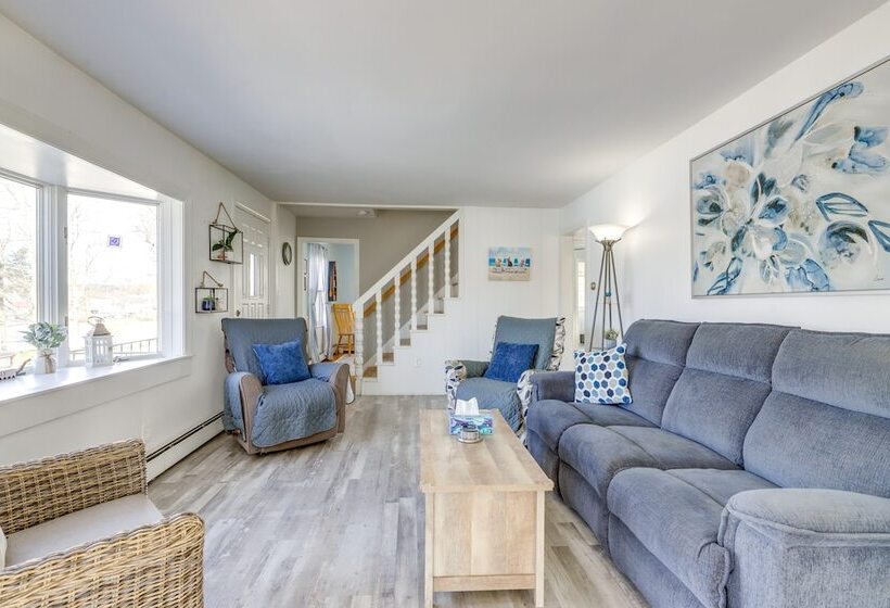 Worcester Home On Indian Lake W/ Shared Boat Dock!