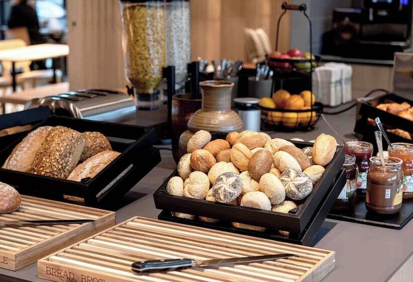 호텔 Four Points Flex By Sheraton Hillerød