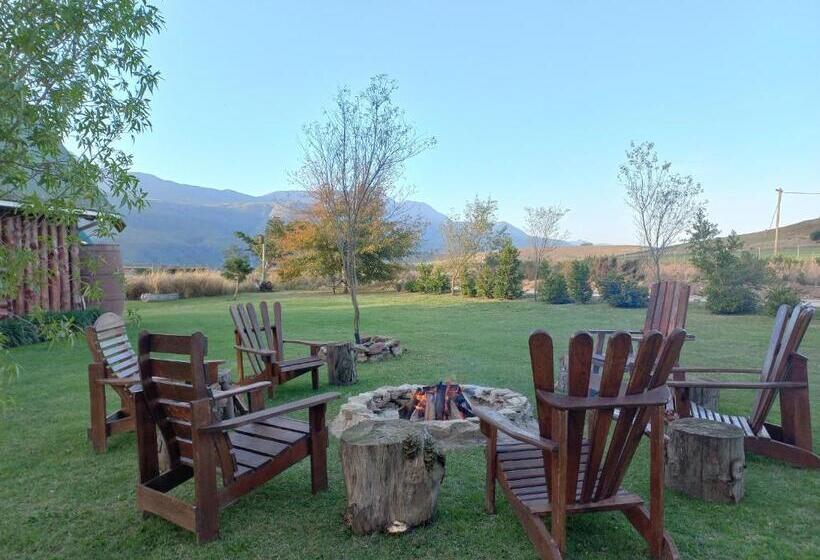 A Log Home At Buffalo Creek