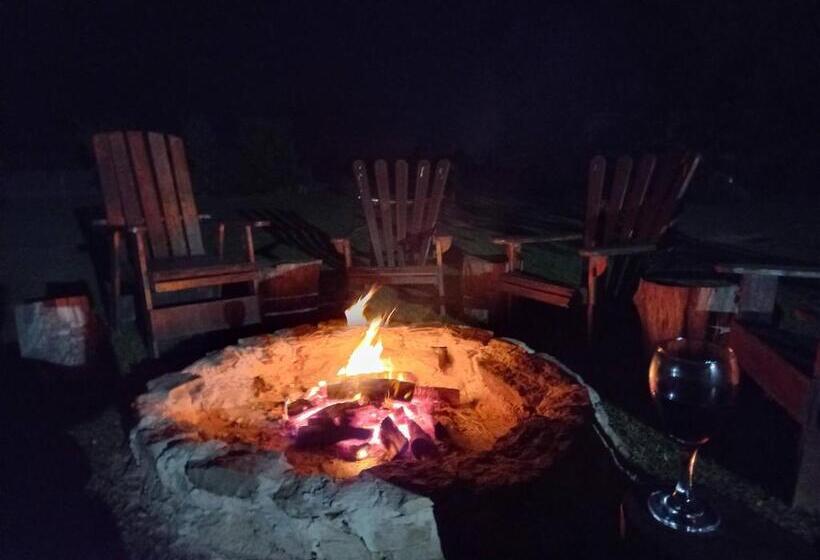 A Log Home At Buffalo Creek