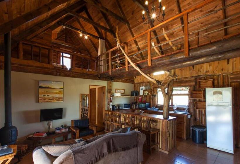 A Log Home At Buffalo Creek