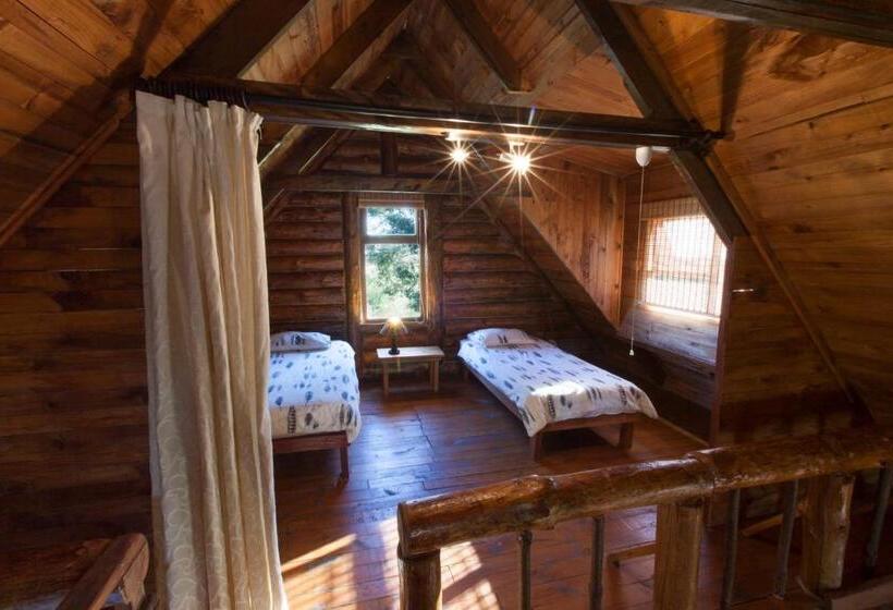 A Log Home At Buffalo Creek