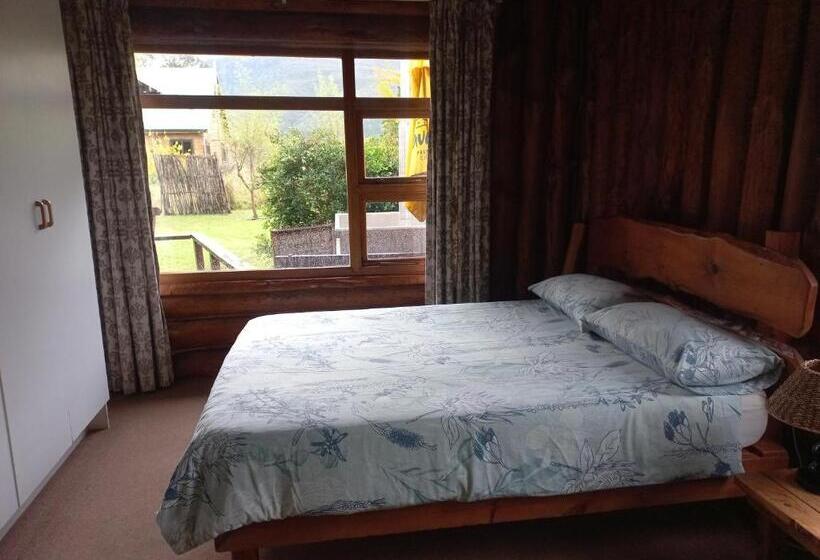 A Log Home At Buffalo Creek