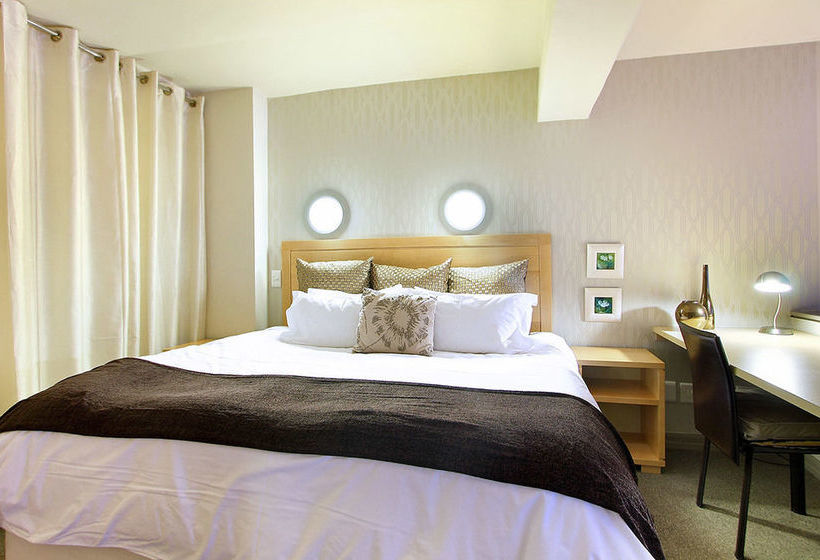 Mutual Heights Building