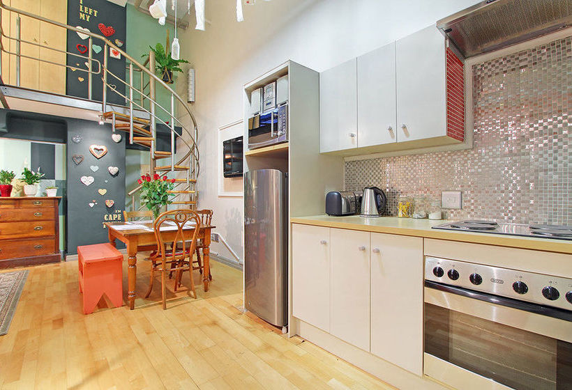 Mutual Heights Building