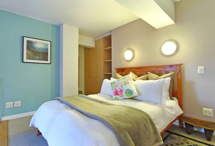 Mutual Heights Building