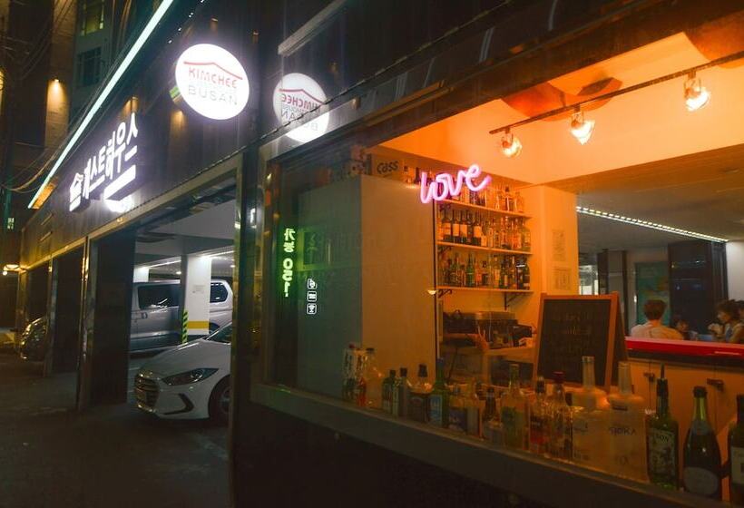 هاستل Kimchee Busan Downtown Guesthouse