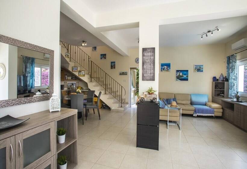 Villa Atlantis In Ayia Napa