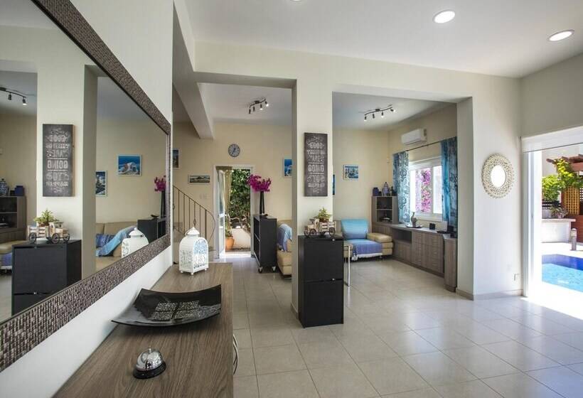 Villa Atlantis In Ayia Napa