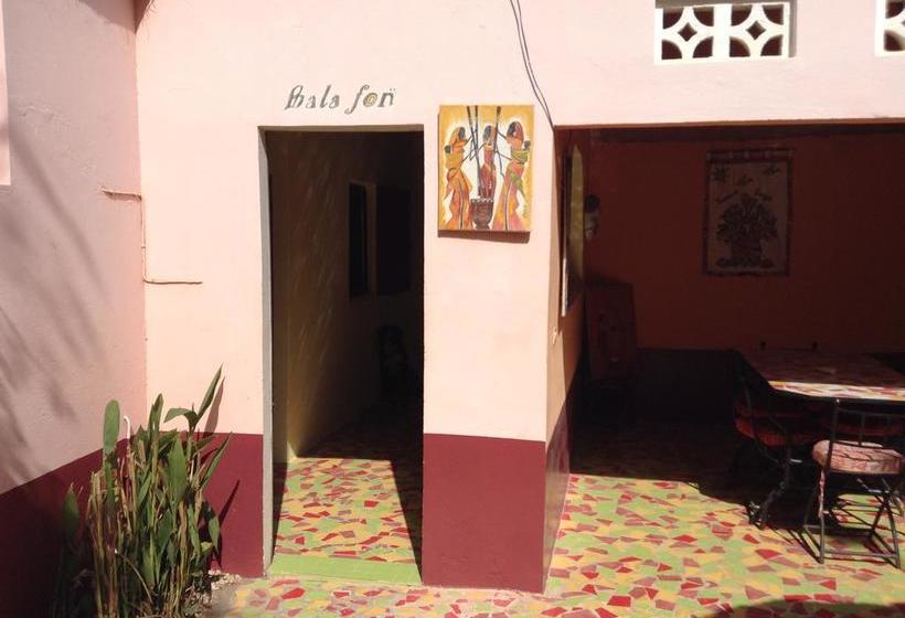 تختخواب و صبحانه Baobab Belge