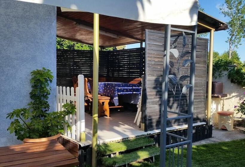 호스텔 Clematisso