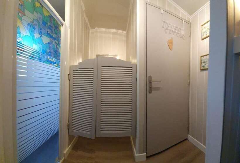 호스텔 Clematisso