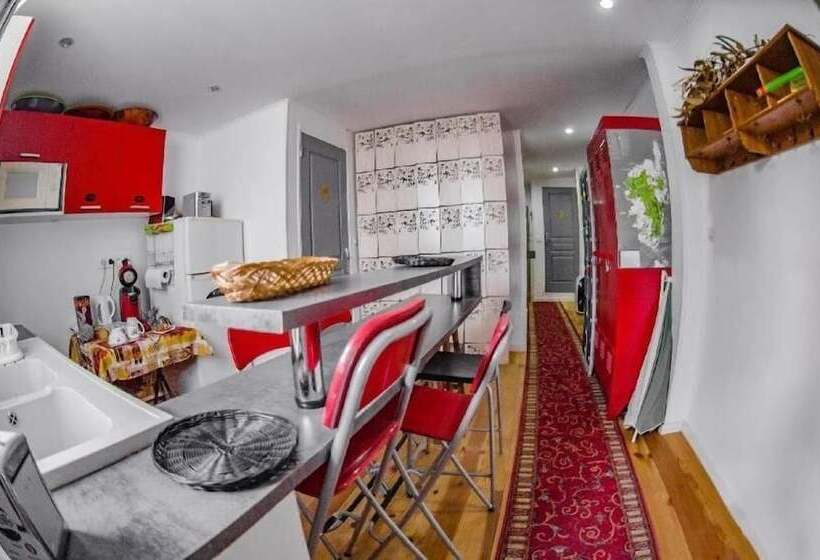 호스텔 Clematisso