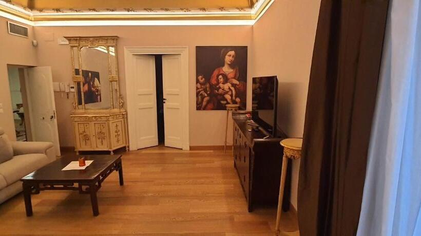 Duca Di Sarro Le Suites